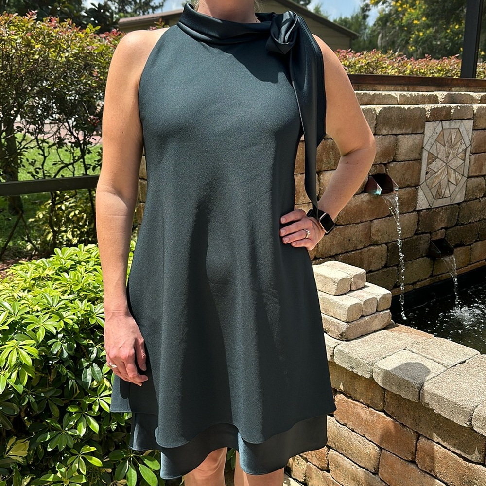 Chico’s emerald green sleeveless dress